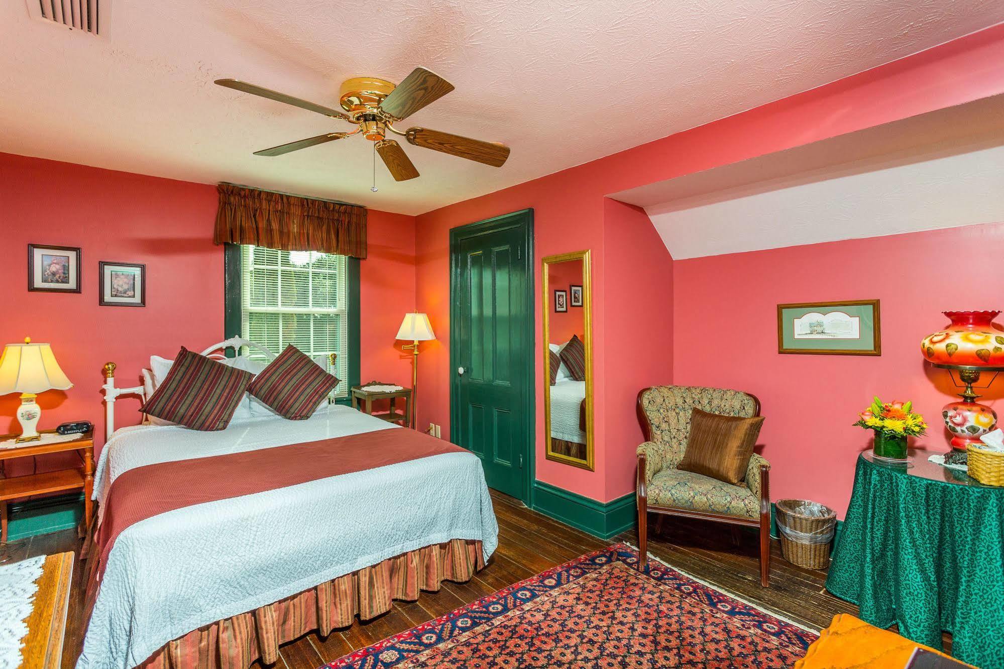 Spencer House Inn Saint Marys Exterior foto